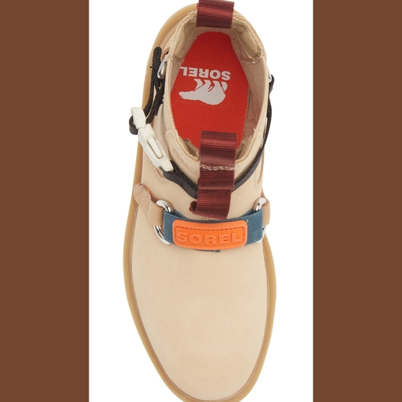 SOREL HI-LINE CHELSEA BOOTS. - Picture 5 of 8